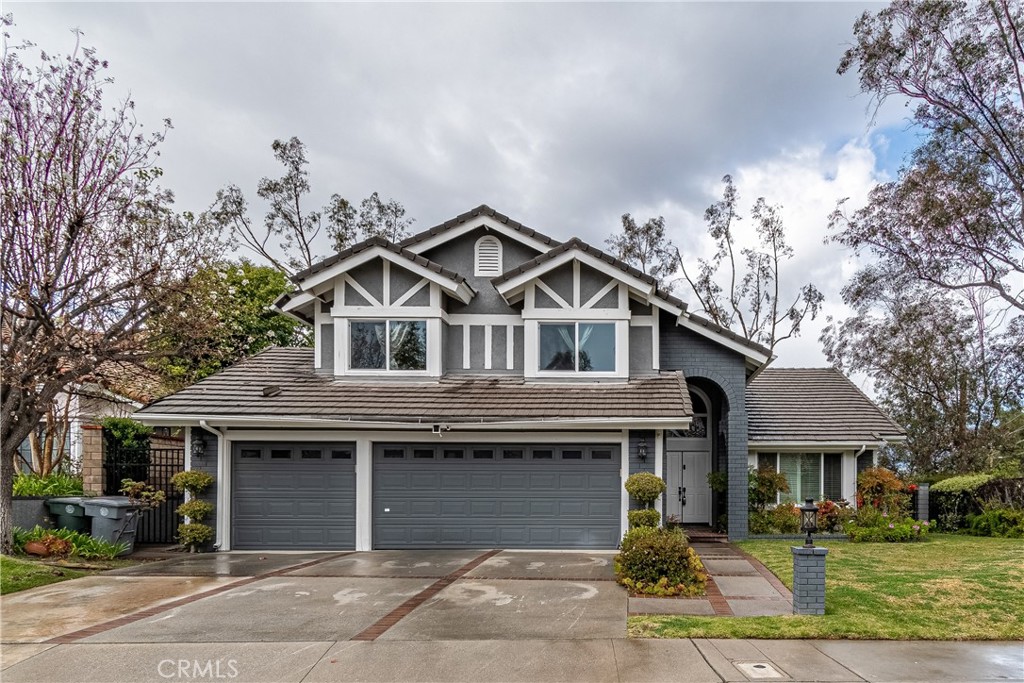 3537 Foxglove Road