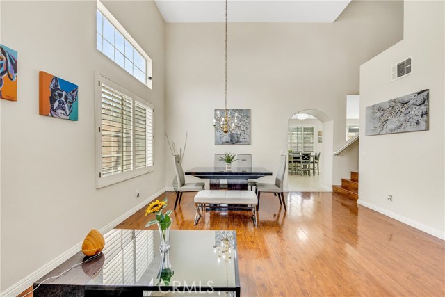 870 E Bermuda Dunes Court, Ontario CA: https://media.crmls.org/medias/c71b60dd-4c89-4d5f-b952-212802f72401.jpg