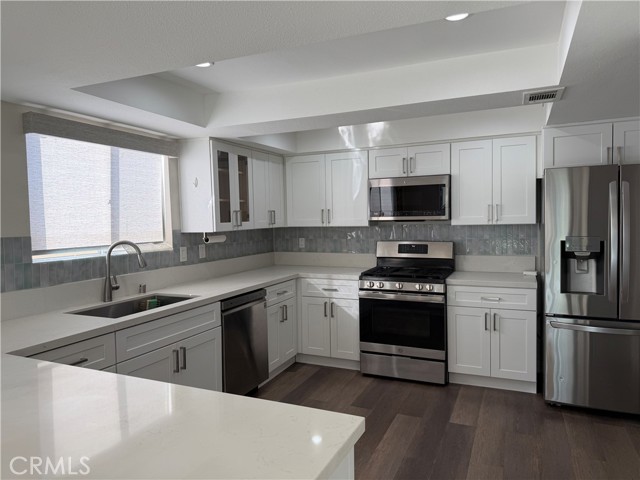 Detail Gallery Image 9 of 21 For 1318 Stillman, Redlands,  CA 92374 - 3 Beds | 2/1 Baths