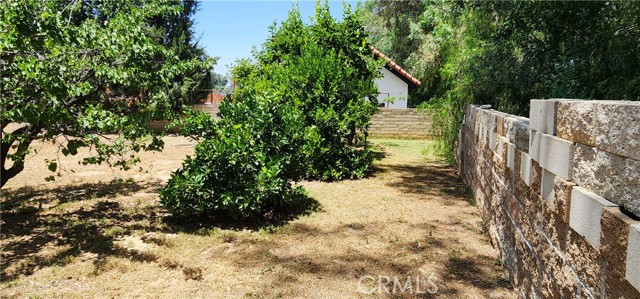 Image 22 of 27 For 35756 Grandview Drive