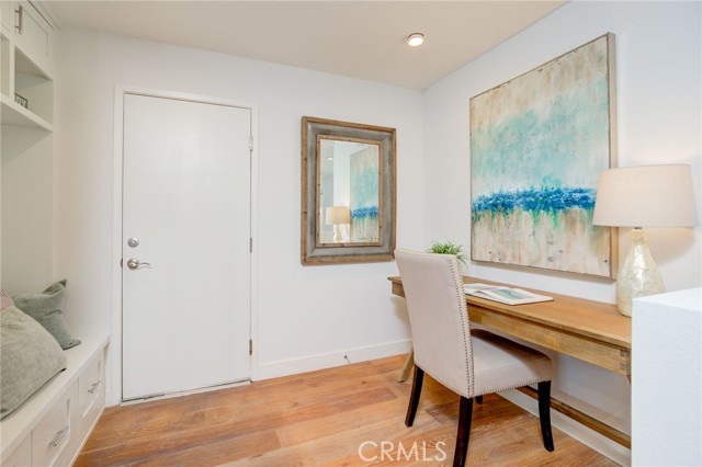 401 18th Street, Manhattan Beach, California 90266, 5 Bedrooms Bedrooms, ,2 BathroomsBathrooms,Residential,Sold,18th,SB22140138