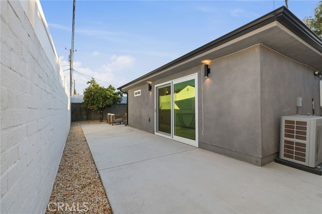 Detail Gallery Image 67 of 74 For 2140 N Rose St, Burbank,  CA 91505 - 5 Beds | 3/1 Baths