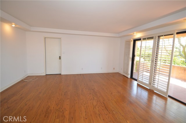 Family room also has direct access to the garage Family room also has direct access to the garage