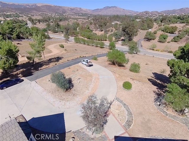 34255 Agua Dulce Canyon Road, Agua Dulce CA: https://media.crmls.org/medias/c71ed1bf-edb2-494d-8d29-4ffae051f3b1.jpg