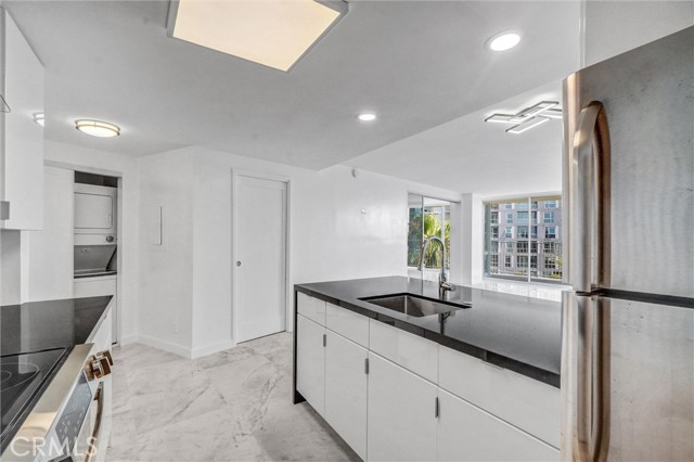 Detail Gallery Image 17 of 43 For 700 E Ocean Bld #1103,  Long Beach,  CA 90802 - 1 Beds | 1/1 Baths