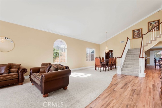 Detail Gallery Image 6 of 60 For 13880 Driftwood Dr, Victorville,  CA 92395 - 4 Beds | 3 Baths