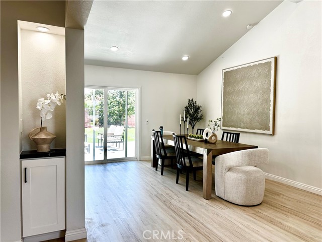 Detail Gallery Image 8 of 27 For 2610 King Way, Claremont,  CA 91711 - 3 Beds | 2 Baths