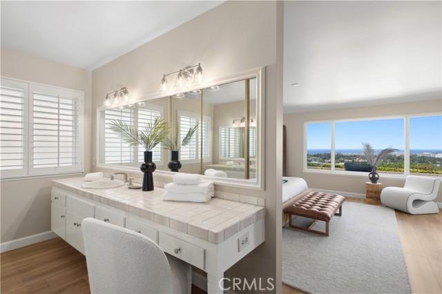 Detail Gallery Image 24 of 34 For 31 Carmel Bay Dr, Corona Del Mar,  CA 92625 - 4 Beds | 2/1 Baths