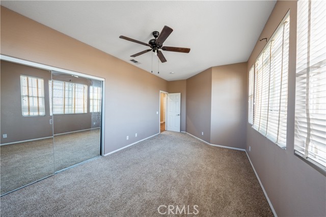 31465 Inverness Court, Temecula CA: https://media.crmls.org/medias/c721f46f-0d7c-4abd-bd80-3aa1b8269d11.jpg