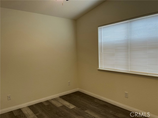 Detail Gallery Image 16 of 32 For 15833 Burwood Rd, Victorville,  CA 92394 - 3 Beds | 2 Baths