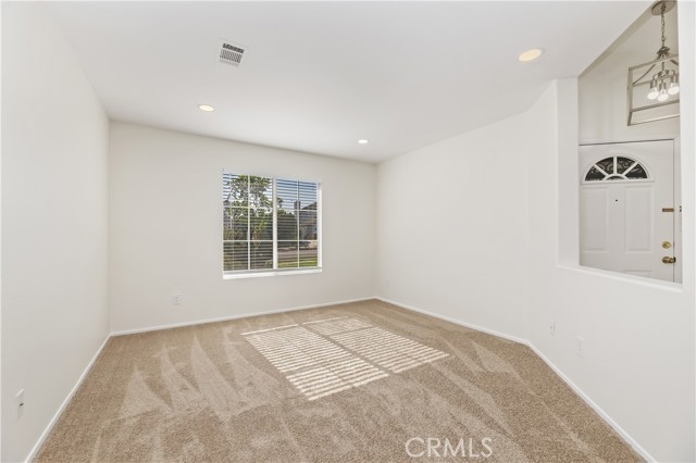 2440 Marigold Way, Corona CA: https://media.crmls.org/medias/c723a2b4-7847-4520-8d17-7d8c80ad3008.jpg