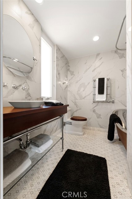 Detail Gallery Image 41 of 67 For 103 Ravenna Dr #23,  Long Beach,  CA 90803 - 2 Beds | 2 Baths