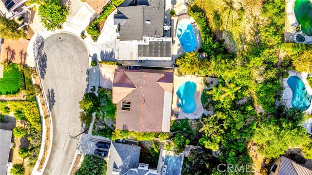 3811 Algonaut Drive, Calabasas CA: https://media.crmls.org/medias/c7245852-8966-413b-b6cb-0a1600285a94.jpg