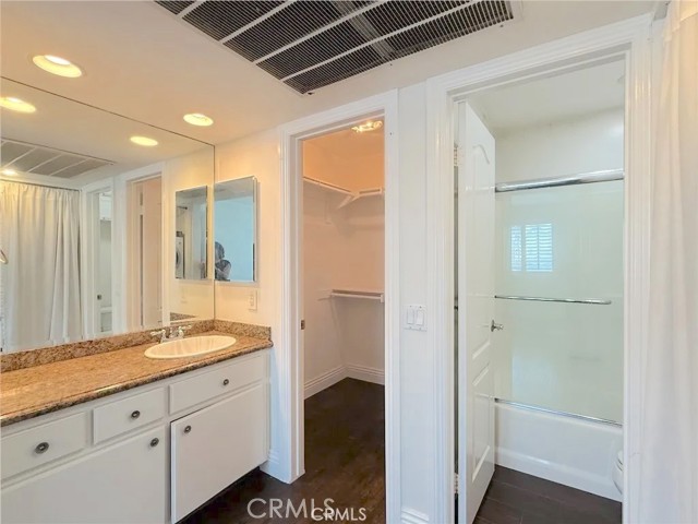 26205 La Real, Mission Viejo CA: https://media.crmls.org/medias/c7249f96-f0ba-46d4-95e5-dbb4e8b9b9c5.jpg