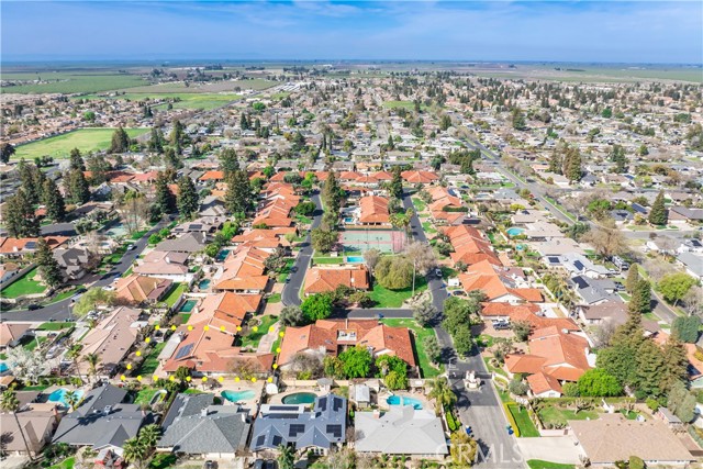 Detail Gallery Image 63 of 69 For 26 Seasons Ct, Madera,  CA 93637 - 3 Beds | 1/2 Baths