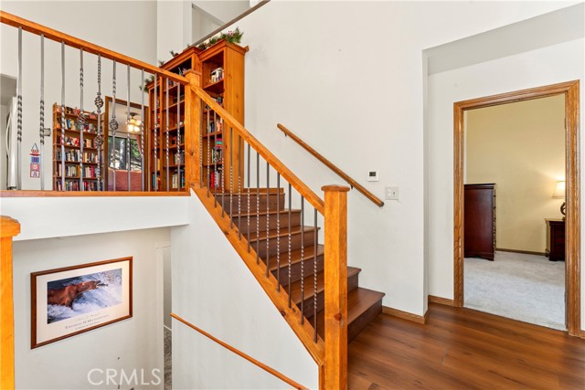 Image 25 of 52 For 27528 Ashwood Lane