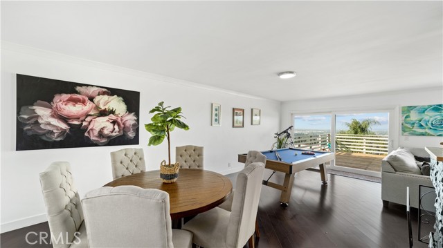 12032 S Circle Drive, Whittier CA: https://media.crmls.org/medias/c7269131-6e3d-4f9f-8f79-11e6396bda38.jpg