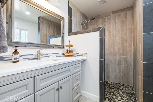 Detail Gallery Image 34 of 54 For 4680 Whispering Oak, Paso Robles,  CA 93446 - 4 Beds | 3 Baths