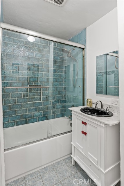 Detail Gallery Image 24 of 40 For 5516 Willowcrest, North Hollywood,  CA 91601 - 3 Beds | 2 Baths