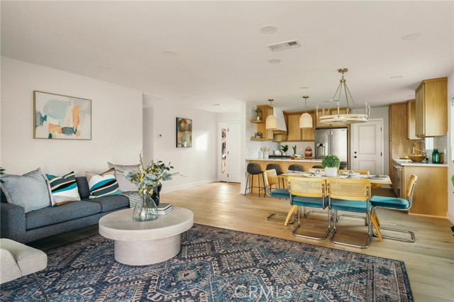 16502 Potter Circle, Huntington Beach CA: https://media.crmls.org/medias/c728620a-2d01-4367-b4aa-36fbe8266511.jpg