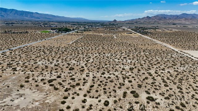 Detail Gallery Image 7 of 8 For 731 Sunset Rd, Lucerne Valley,  CA 92356 - – Beds | – Baths
