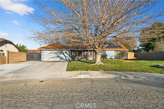 Detail Gallery Image 2 of 32 For 43034 Weyand Ct, Lancaster,  CA 93534 - 3 Beds | 2 Baths