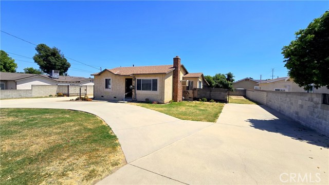 Detail Gallery Image 1 of 1 For 5925 C St, Chino,  CA 91710 - 3 Beds | 2 Baths