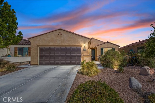 Detail Gallery Image 1 of 25 For 18922 Lariat St, Apple Valley,  CA 92308 - 2 Beds | 2 Baths