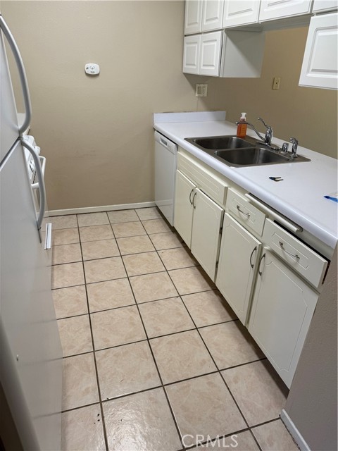 Detail Gallery Image 9 of 21 For 1116 S Dover Cir C76q,  Anaheim,  CA 92805 - 2 Beds | 1/1 Baths