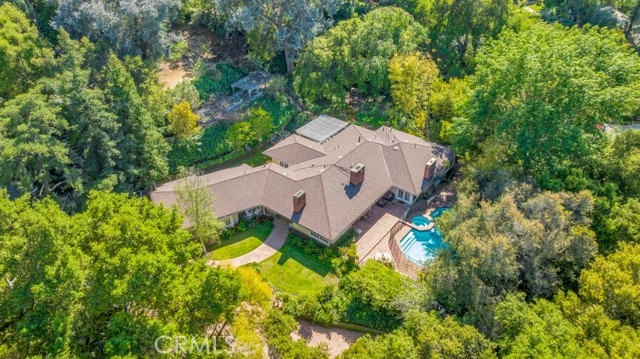 Photo of 16105 Woodvale Road, Encino, CA 91436