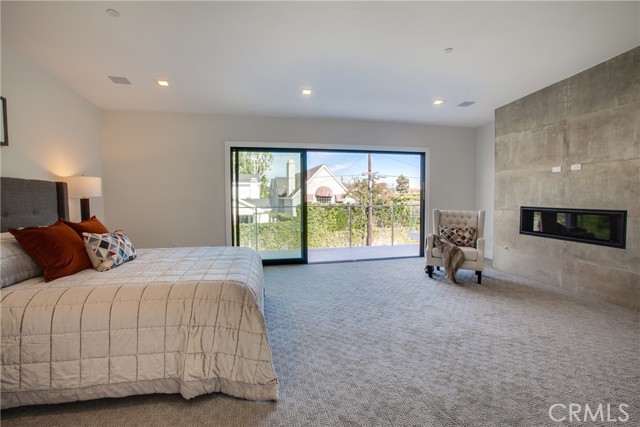 Detail Gallery Image 20 of 26 For 324 Saint Andrews Rd, Newport Beach,  CA 92663 - 5 Beds | 5/1 Baths