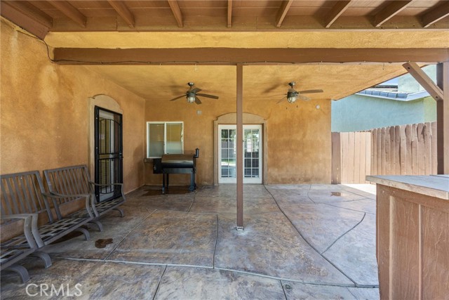 231 Sunny Meadow Drive, Bakersfield CA: https://media.crmls.org/medias/c72b5548-179d-40b3-ad16-d62584576cd4.jpg