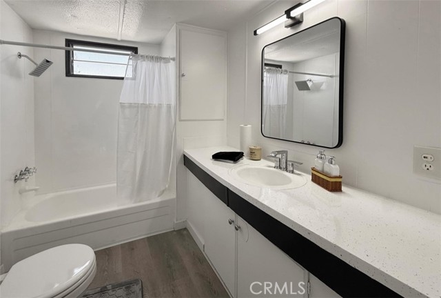 Detail Gallery Image 6 of 17 For 24815 Normandie Ave #66,  Harbor City,  CA 90710 - 1 Beds | 1 Baths