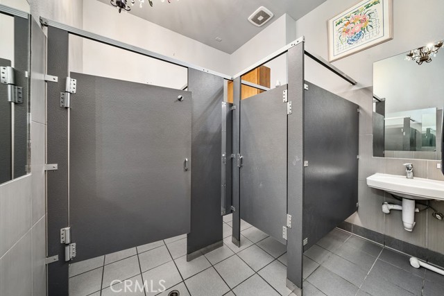 1121 Broad Street, San Luis Obispo, California 93401, ,Commercial Lease,For Rent,1121 Broad Street,CRNS25022968