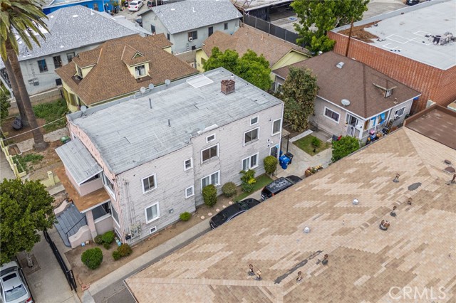 1631 W 11th Place, Los Angeles CA: https://media.crmls.org/medias/c72d4f84-cd25-4528-8cb1-fad6614a58f3.jpg