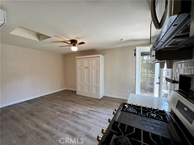 10709 Wheelock Circle, Whittier CA: https://media.crmls.org/medias/c72d68bd-3d45-480f-86e2-7bbec5a99765.jpg