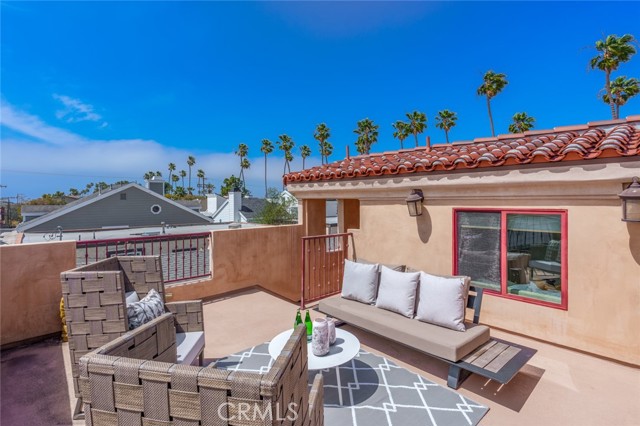 Detail Gallery Image 23 of 32 For 432 1/2 Goldenrod Ave, Corona Del Mar,  CA 92625 - 2 Beds | 2/1 Baths