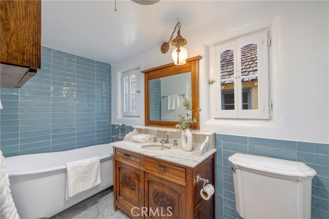 Detail Gallery Image 37 of 73 For 115 Apolena Ave, Newport Beach,  CA 92662 - 8 Beds | 6 Baths