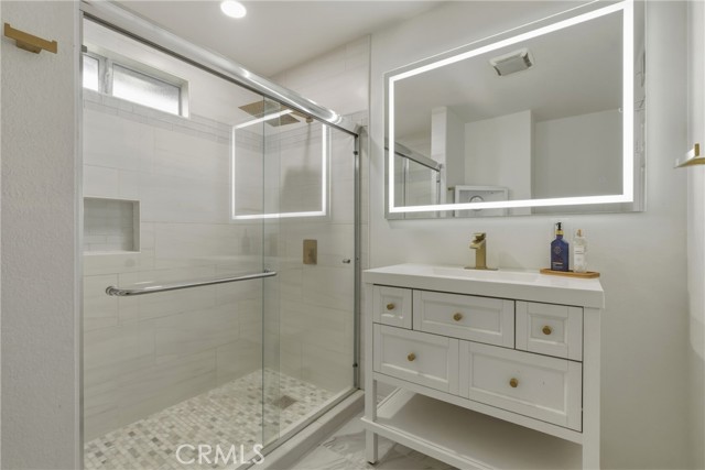 Detail Gallery Image 29 of 46 For 925 Bunbury, Whittier,  CA 90601 - 5 Beds | 3 Baths