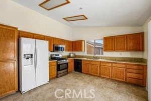 https://media.crmls.org/medias/c72f3116-b591-4845-82de-45850146ccbb.jpg?preset=X-Large