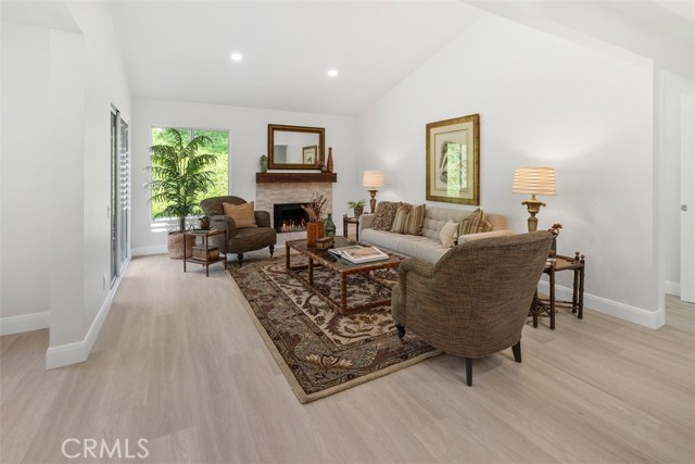 Detail Gallery Image 2 of 36 For 23581 Ribalta, Mission Viejo,  CA 92692 - 3 Beds | 2 Baths