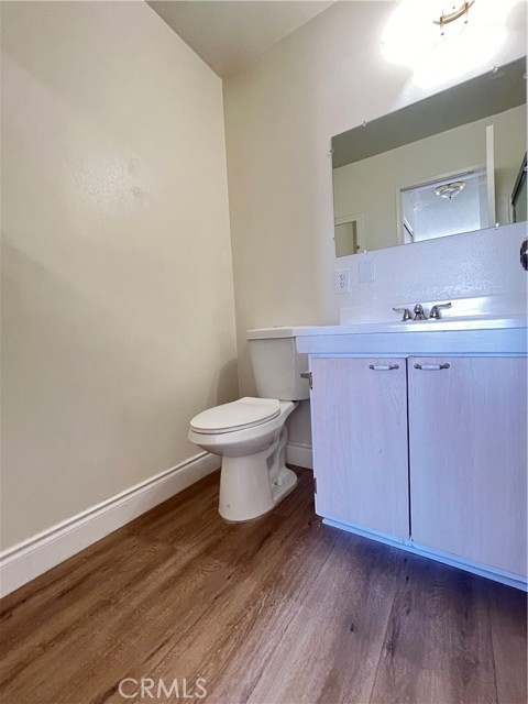 Detail Gallery Image 11 of 17 For 1168 E 10th St 103a,  Long Beach,  CA 90813 - 2 Beds | 2 Baths