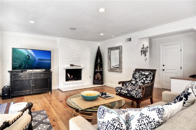 Detail Gallery Image 14 of 34 For 1877 Port Taggart Pl, Newport Beach,  CA 92660 - 5 Beds | 3/1 Baths