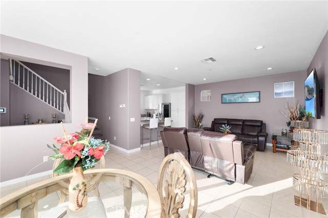 Detail Gallery Image 19 of 40 For 6064 Snapdragon, Corona,  CA 92880 - 4 Beds | 2/1 Baths