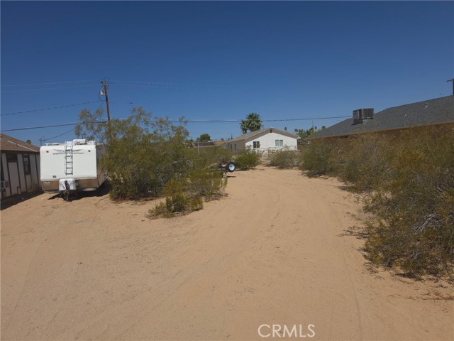 Front Image Thumbnail for CRMB26131088