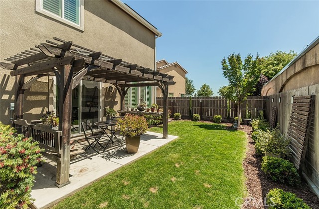 Detail Gallery Image 27 of 32 For 7005 N Astoria Dr, Fresno,  CA 93722 - 4 Beds | 2/1 Baths