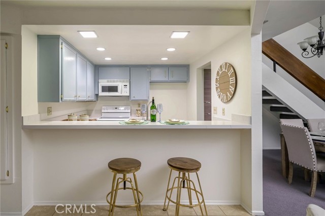 Detail Gallery Image 9 of 37 For 2756 Pine Creek, Fullerton,  CA 92835 - 1 Beds | 1/1 Baths