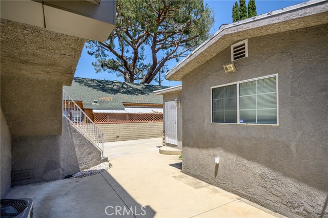 720 W California Avenue, Glendale CA: https://media.crmls.org/medias/c733a51c-121f-48b3-8e46-eb6931d78f4c.jpg