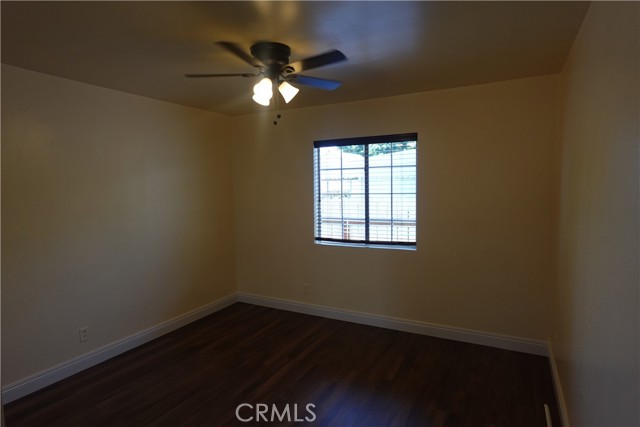 956 S Philadelphia Street, Anaheim CA: https://media.crmls.org/medias/c733bc61-330f-40ca-a76d-f7268f2d1131.jpg