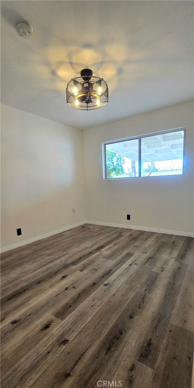 Detail Gallery Image 17 of 25 For 2618 S Pacific Ave, Santa Ana,  CA 92704 - 4 Beds | 2 Baths